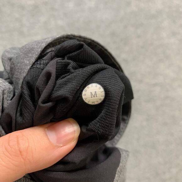 Lululemon Shorts Mens M Medium Grey THE Linerless Stretch Workout Exercise Train - Picture 12 of 14